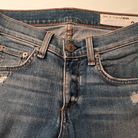 Rag & Bone Jeans Size 24/0 Low Rise Skinny Leg Medium Wash Distressed - Picture 4 of 10
